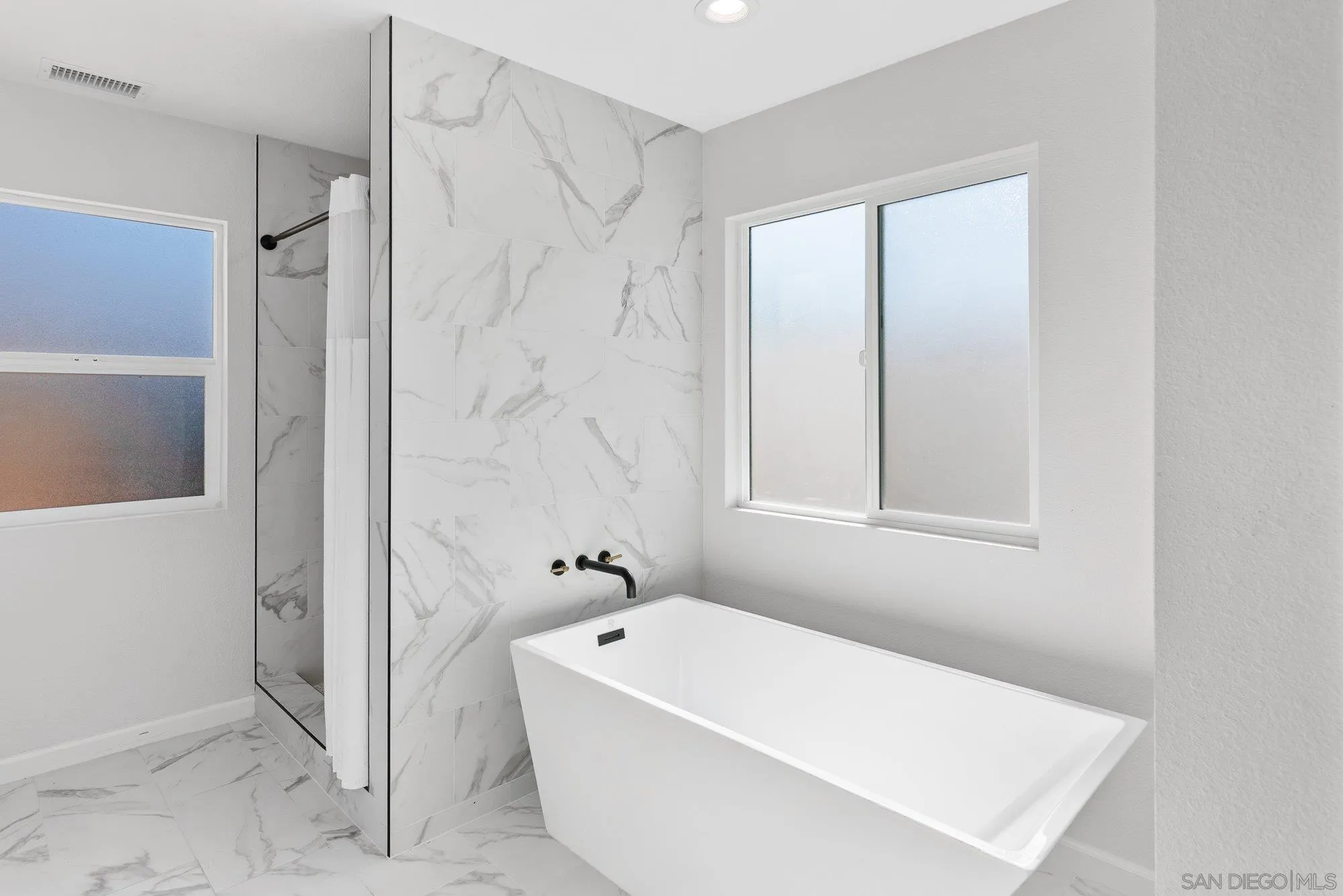 https://cdn.realtyfeed.com/cdn/127/260021821/72ad51c1dbe51f1e8561450c5b06c066.webp