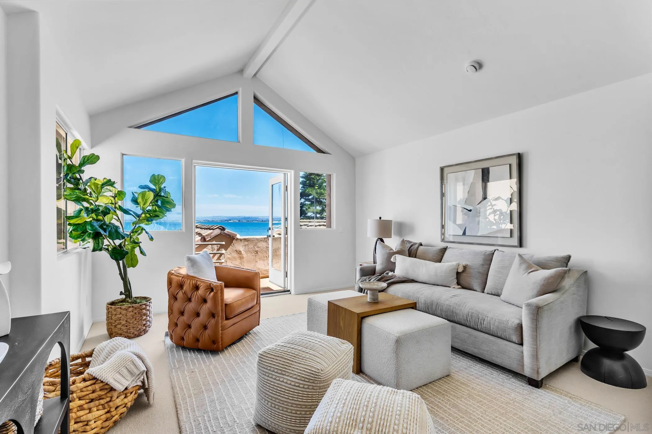 https://cdn.realtyfeed.com/cdn/127/260021823/03817ef9a64a93c509d5a6f0cab0b391.webp