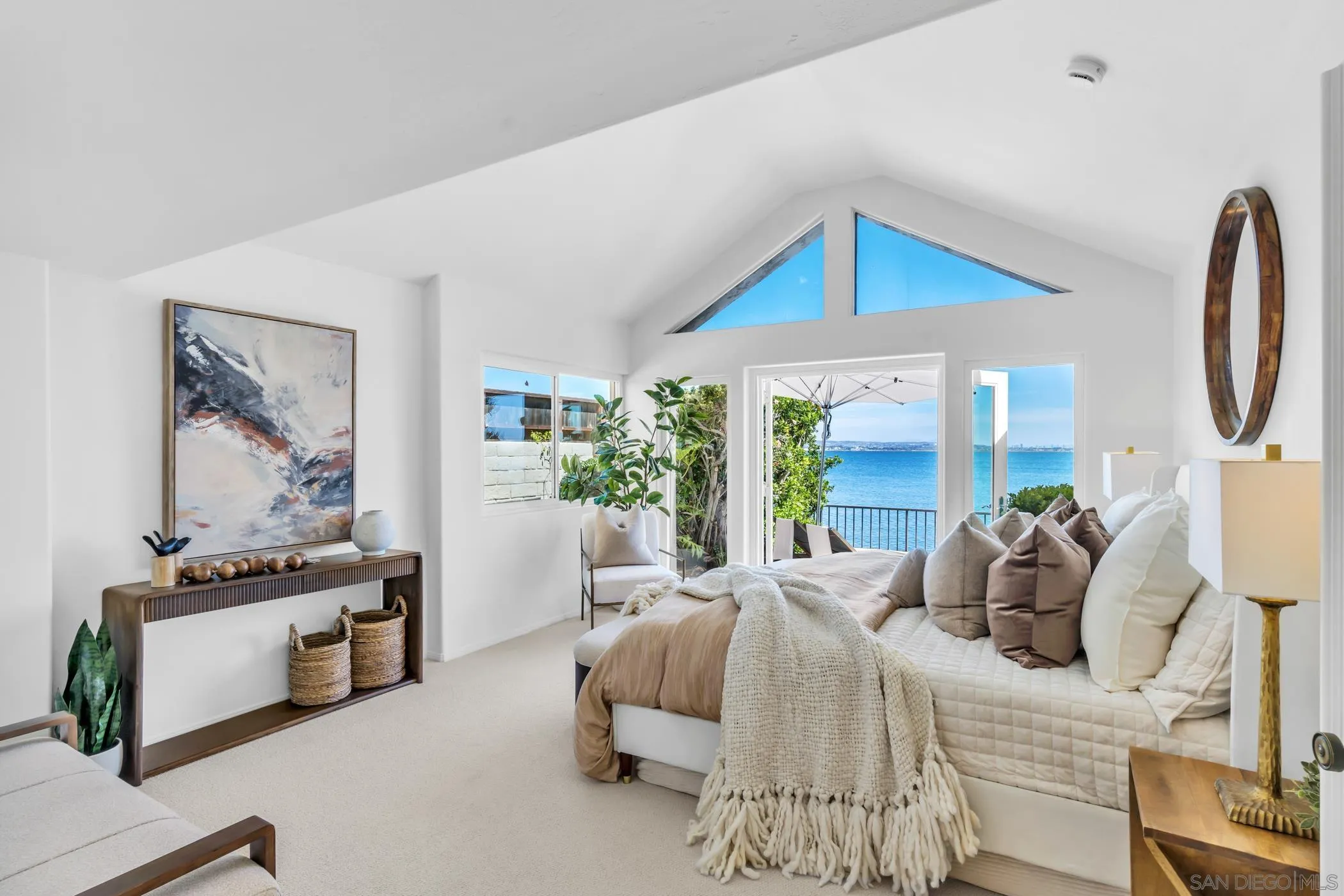 https://cdn.realtyfeed.com/cdn/127/260021823/404f92a2ad0dcacca8e2241591859474.webp
