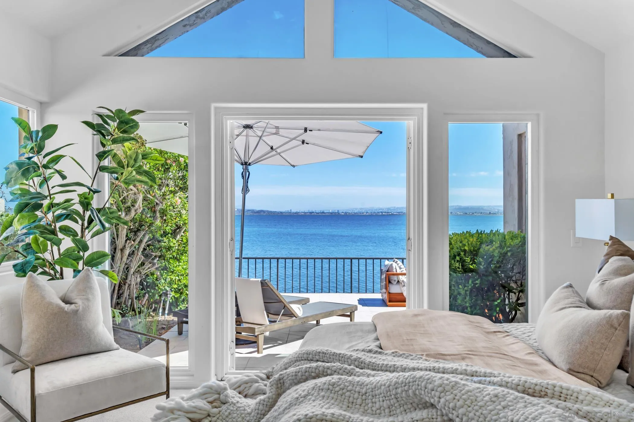 https://cdn.realtyfeed.com/cdn/127/260021823/9e0e95a560f3291e380be8fbeeef2187.webp