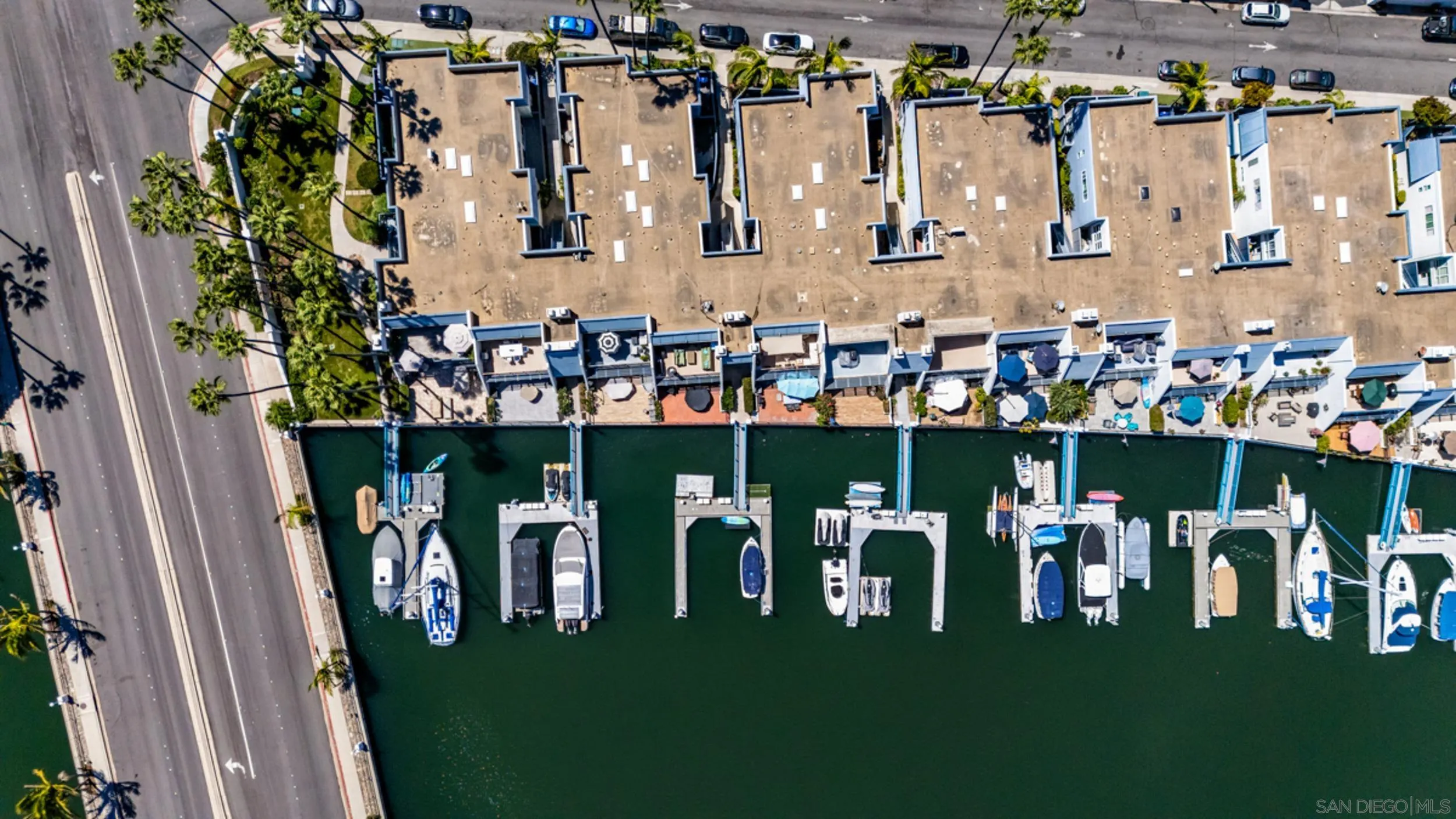 https://cdn.realtyfeed.com/cdn/127/260021826/32159009bdf59c530832cf091f995fd6.webp