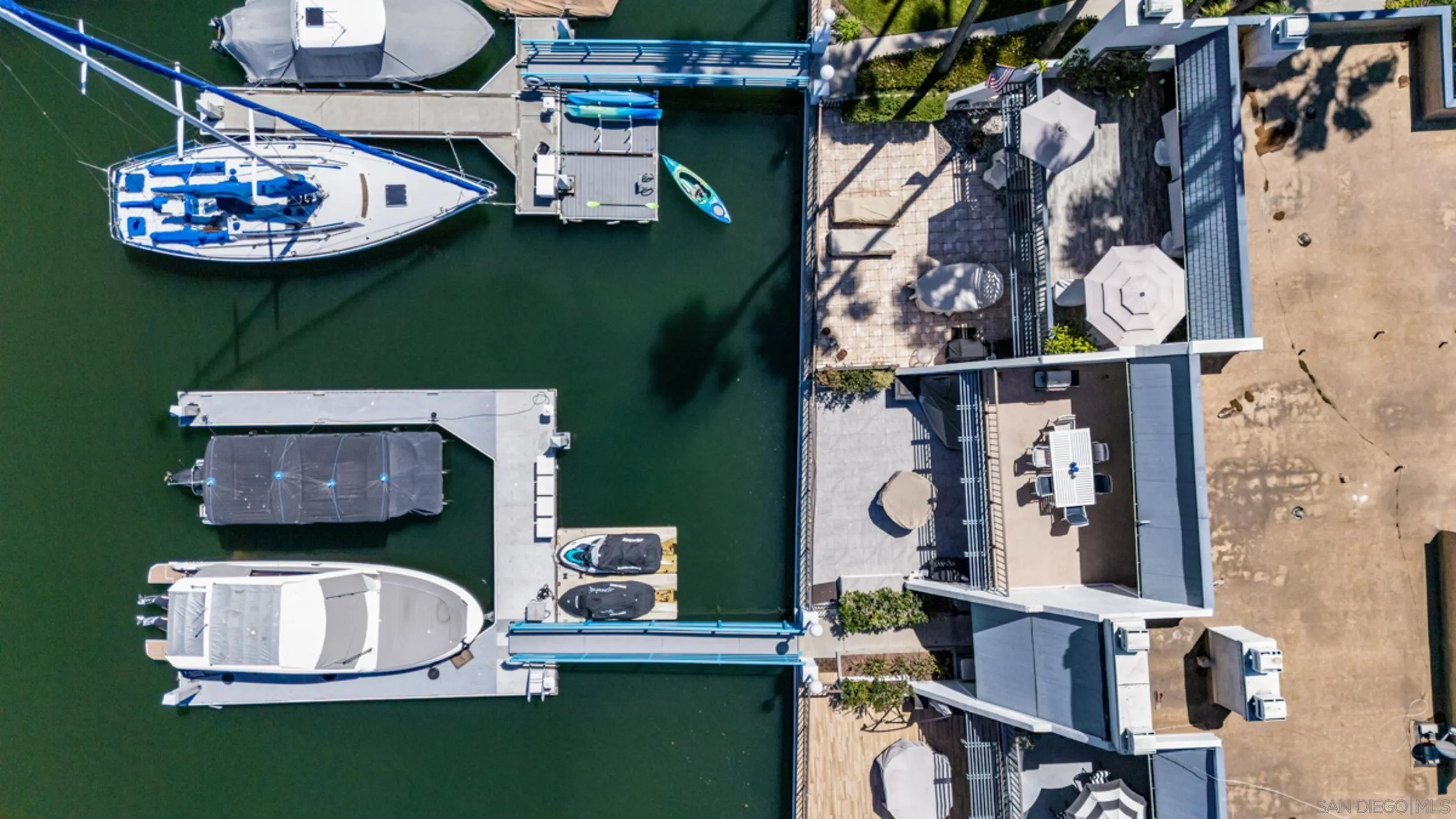 https://cdn.realtyfeed.com/cdn/127/260021826/bb9f610b1f791decd7ac0956678e47a0.webp