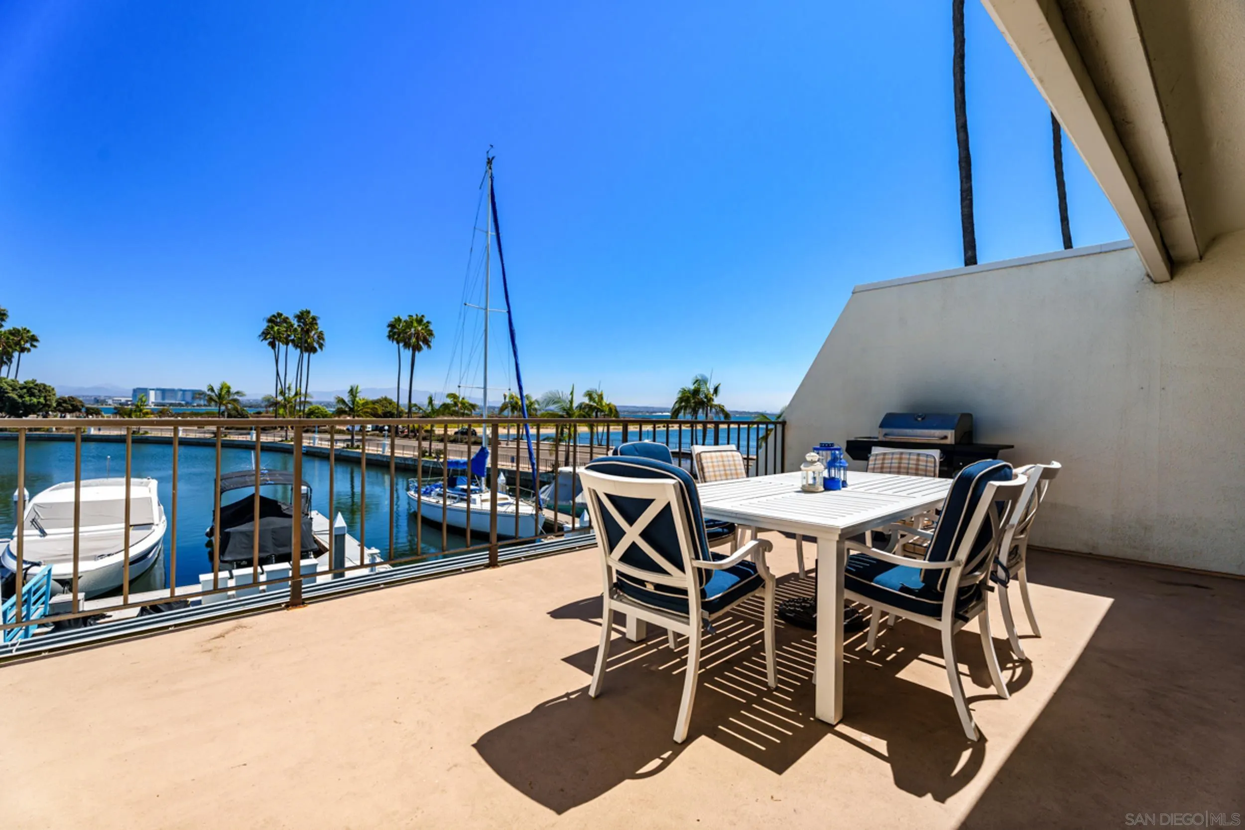 https://cdn.realtyfeed.com/cdn/127/260021826/e97d675236dca6eb6727d88cd740abf1.webp