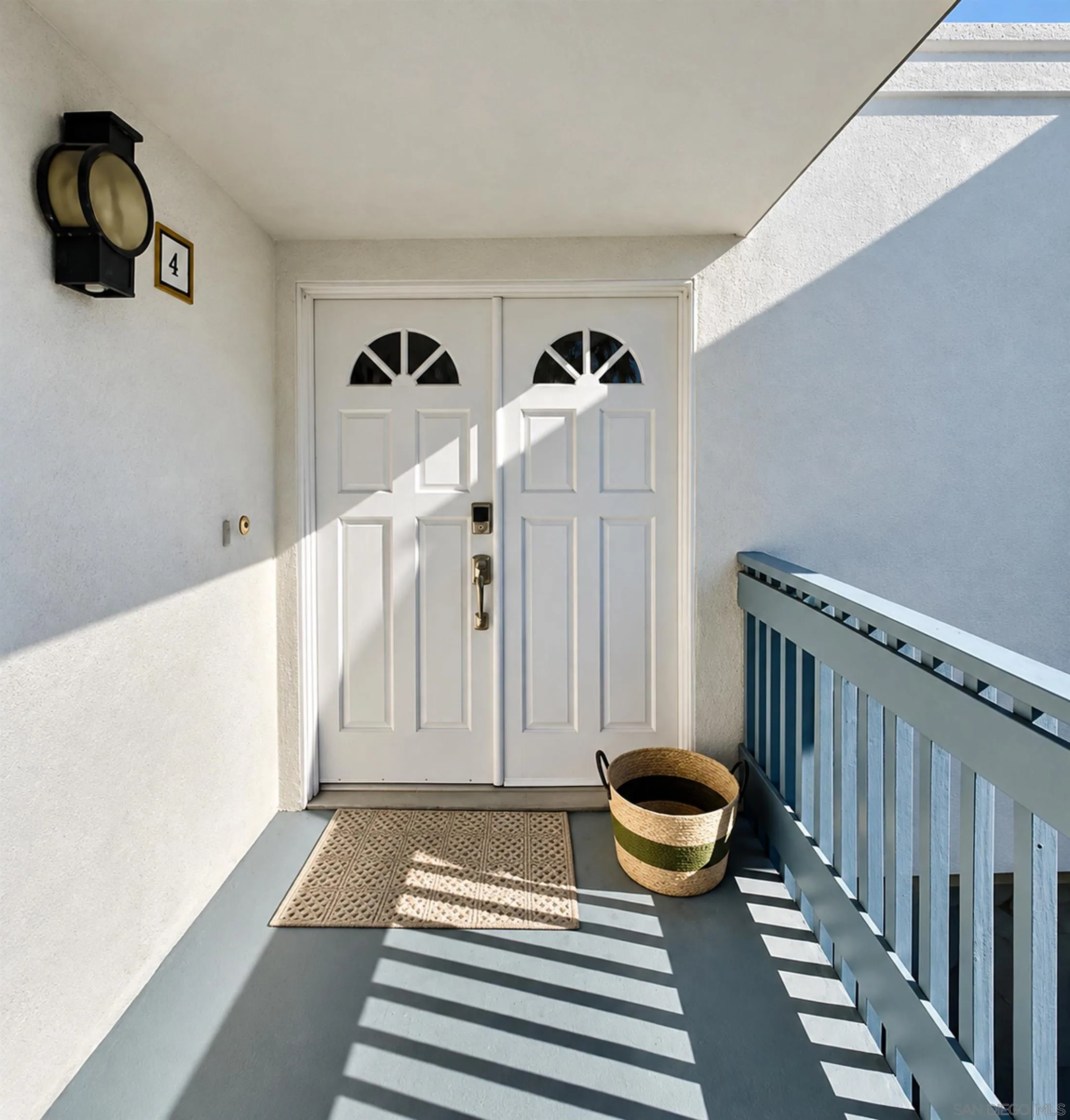 https://cdn.realtyfeed.com/cdn/127/260021826/fe0f80a16d03950389734a4353097c24.webp