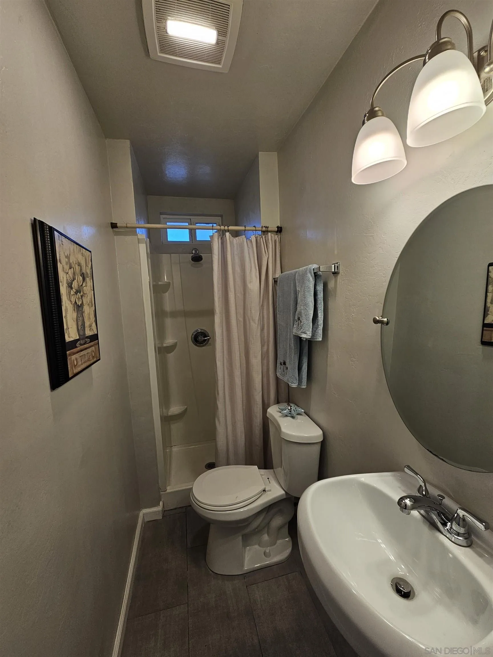 https://cdn.realtyfeed.com/cdn/127/260021828/3be10bd684175f7286279903134c3250.webp