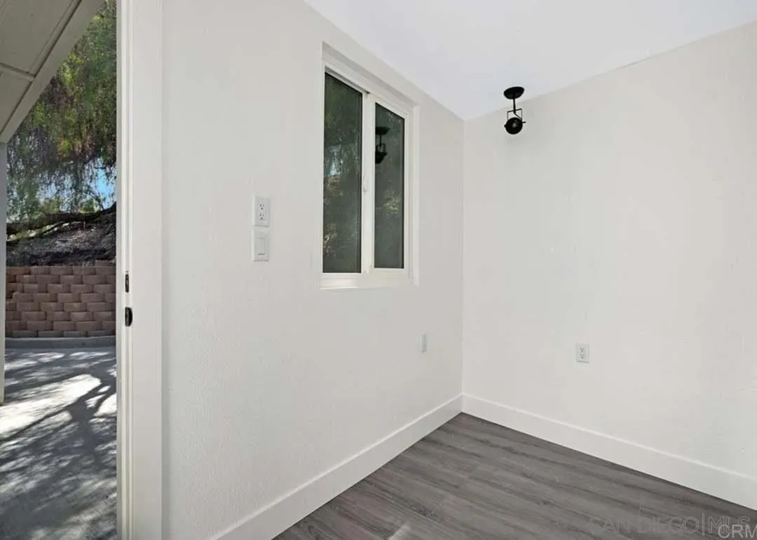 https://cdn.realtyfeed.com/cdn/127/260021831/2638b5412fd12f5cf459d25e116cab08.webp