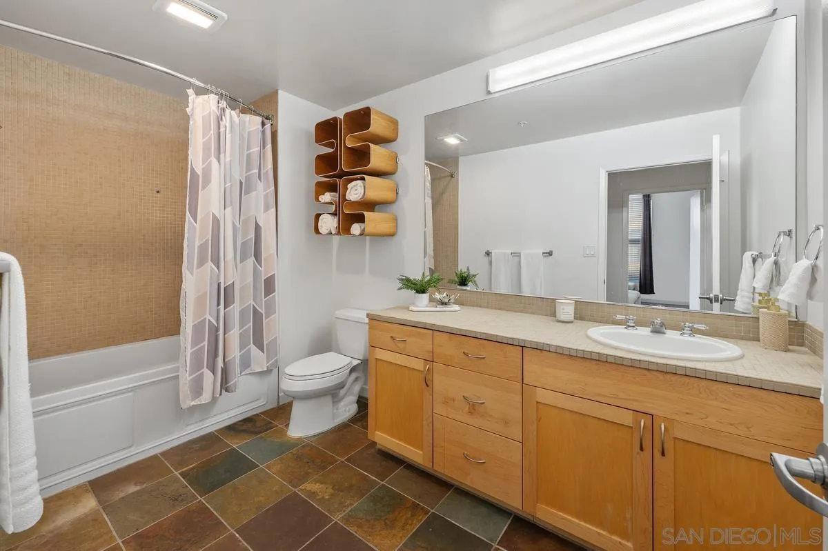 1150 J St #614, San Diego, CA 92101, photo 16