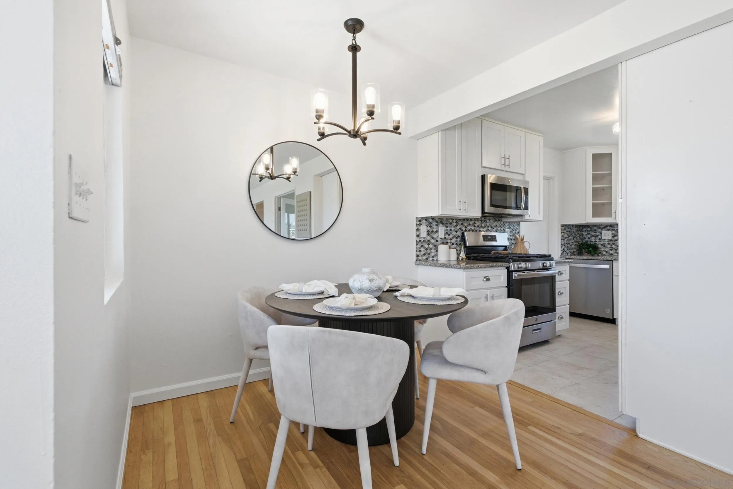 https://cdn.realtyfeed.com/cdn/127/260021843/1d2aad9a08c3a7d8aae012df4adcc7c7.webp