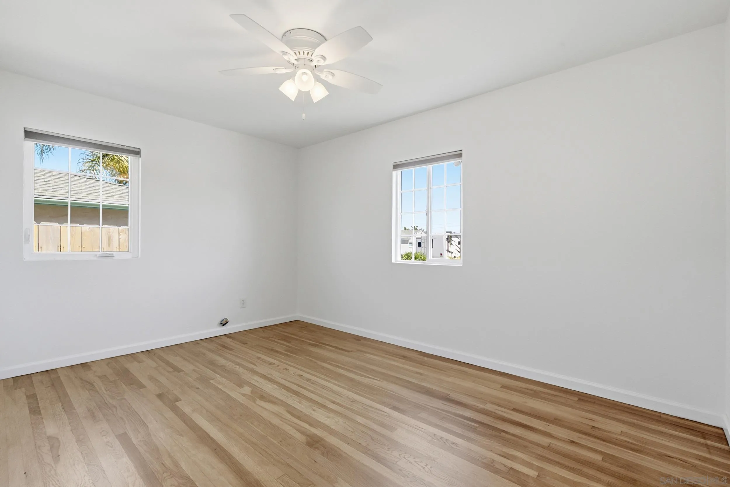 https://cdn.realtyfeed.com/cdn/127/260021843/6009eae32e98dd7ad21221220e27c2a1.webp