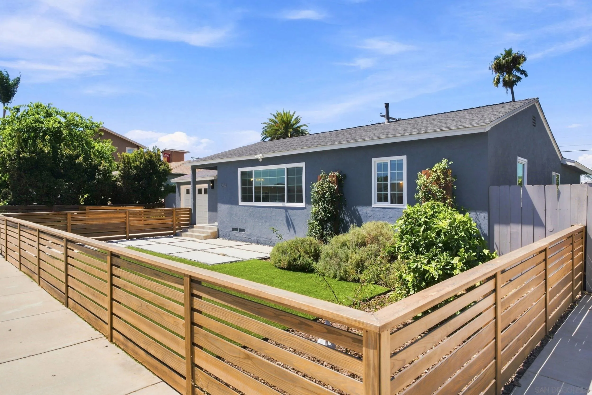 https://cdn.realtyfeed.com/cdn/127/260021843/ac1f287544e2c42f81a1d39a3915dac0.webp