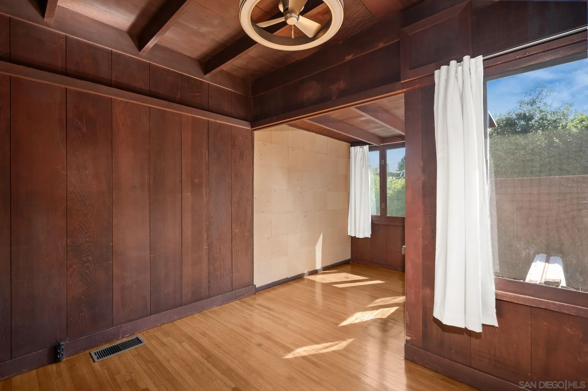 https://cdn.realtyfeed.com/cdn/127/260021844/087b448eed0fcd62a37e14499c2fa80a.webp