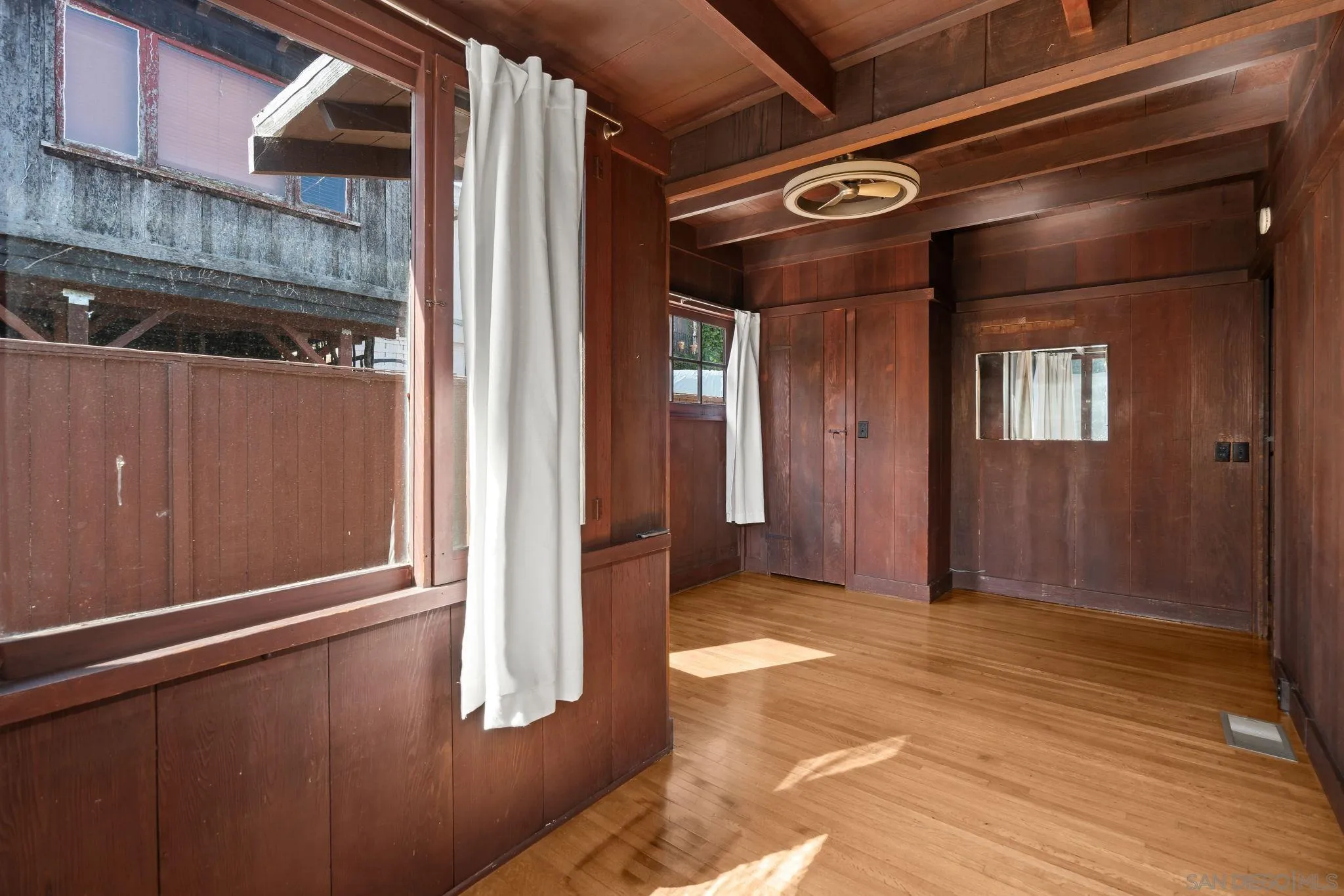 https://cdn.realtyfeed.com/cdn/127/260021844/8e9c0b833a073489e609b726fbb94251.webp