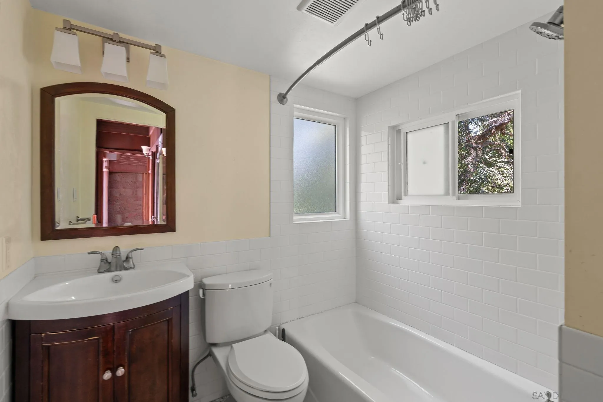 https://cdn.realtyfeed.com/cdn/127/260021844/d9f208ce02ebb2b7dac77361dc5d91e5.webp