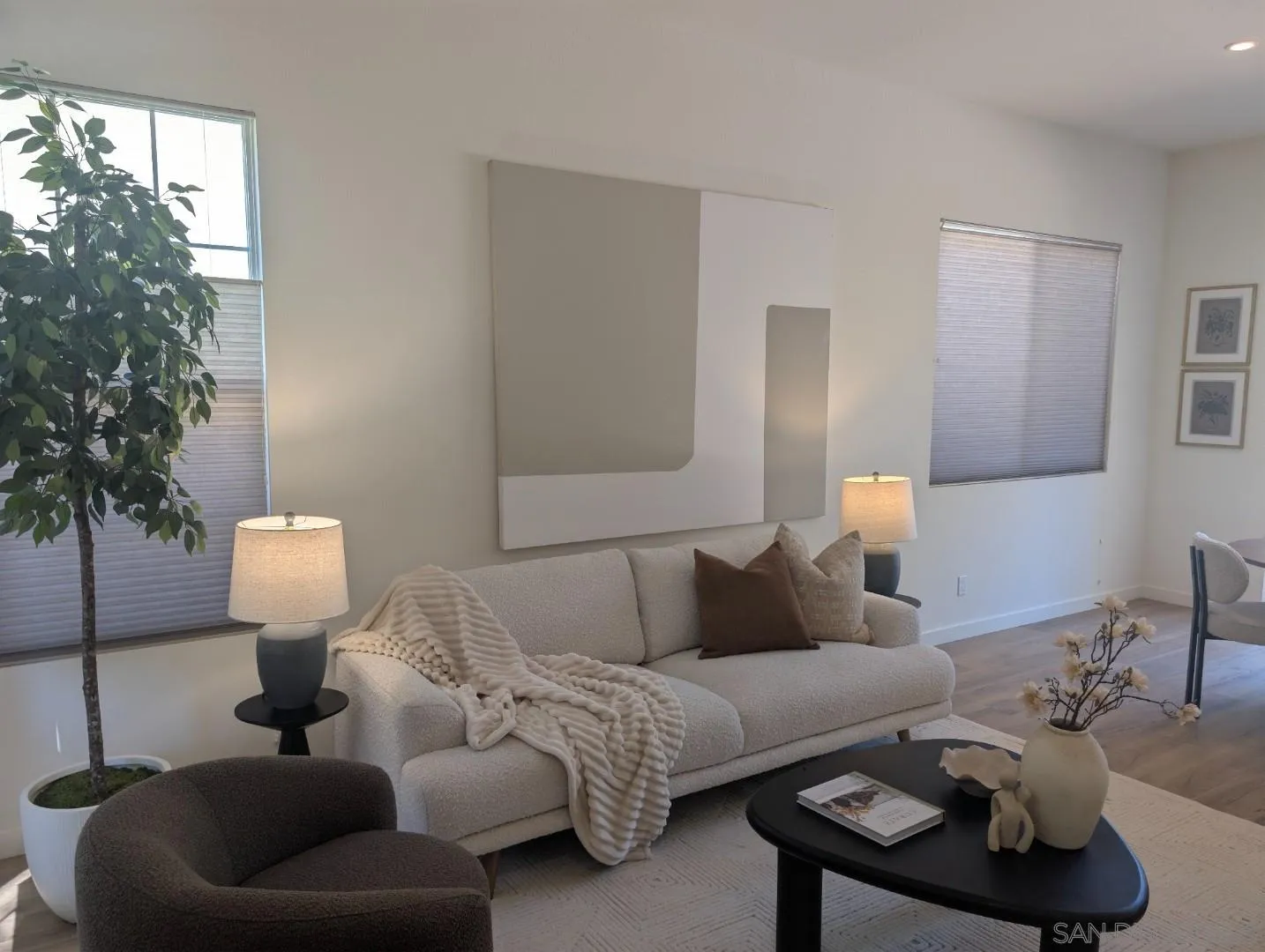 https://cdn.realtyfeed.com/cdn/127/260021858/5a122e629d139744f3551234c77e9fe2.webp