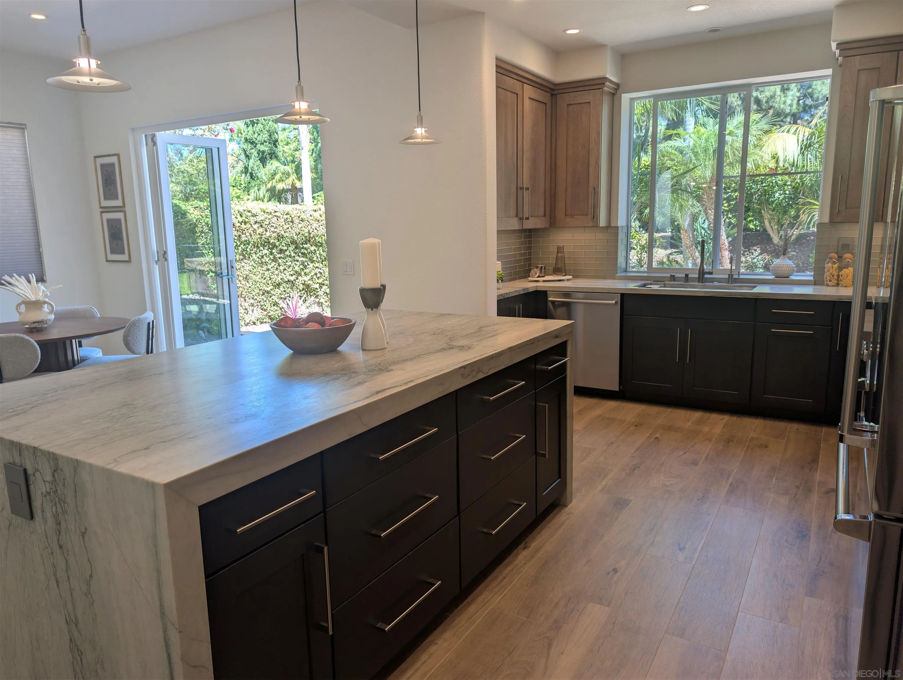 https://cdn.realtyfeed.com/cdn/127/260021858/a249d5221d5a04de0110f44e4b142659.webp