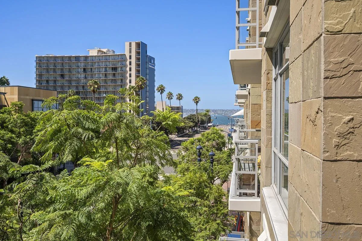 https://cdn.realtyfeed.com/cdn/127/260021861/063ece18884407bb6ce66d05662cd973.webp