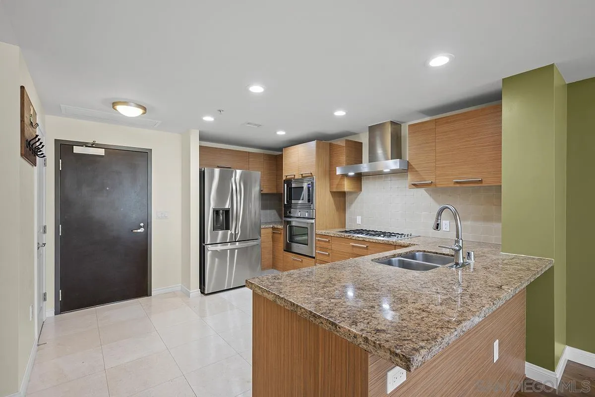 https://cdn.realtyfeed.com/cdn/127/260021861/7a01501bd78c17c5a19619597b1eb2c4.webp