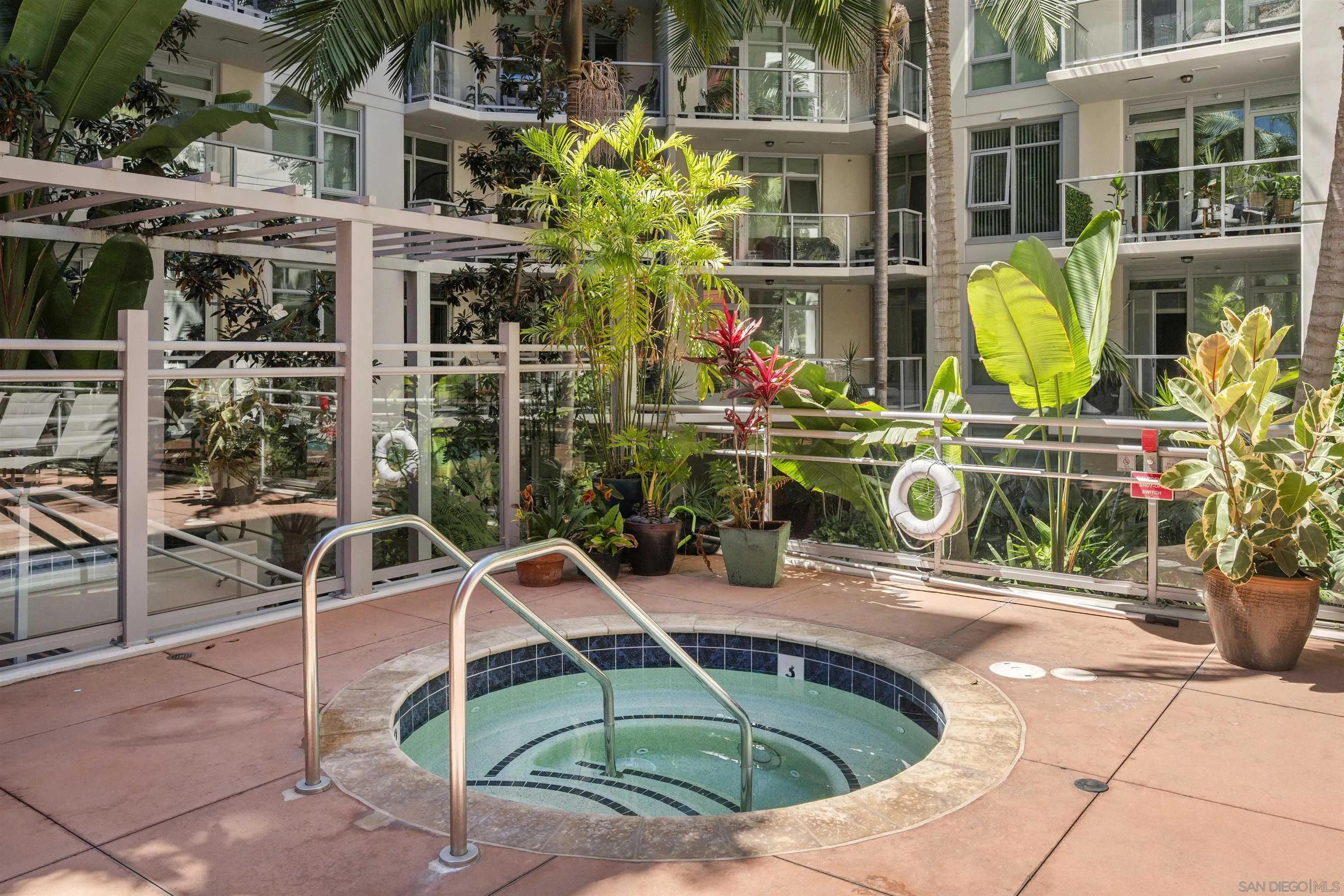 https://cdn.realtyfeed.com/cdn/127/260021861/bf4ccdc3d3184f1d16e772bdeb12ebcb.webp