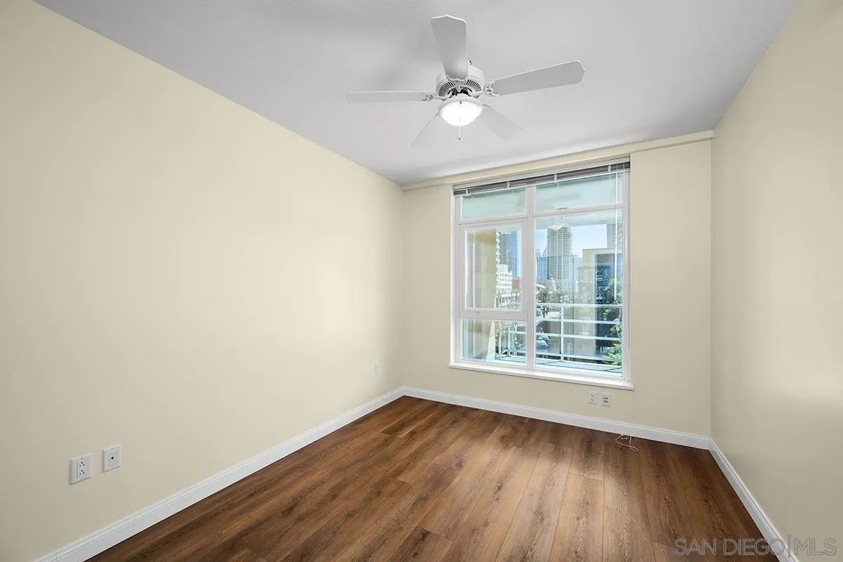 https://cdn.realtyfeed.com/cdn/127/260021861/e162b5cfc95544fef5e5d0bcb2207f40.webp