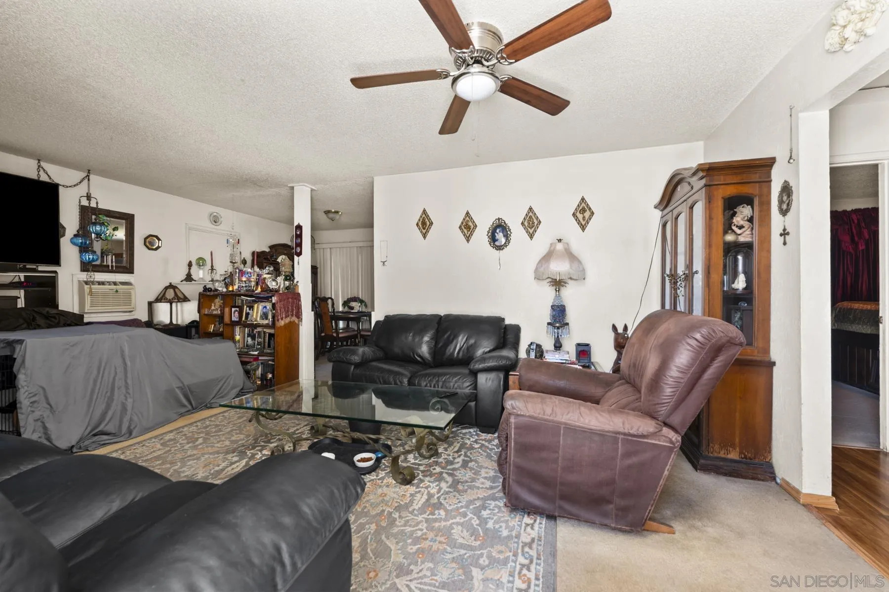 https://cdn.realtyfeed.com/cdn/127/260021862/99ab0c730603ddb3d70948cd649e2a2e.webp