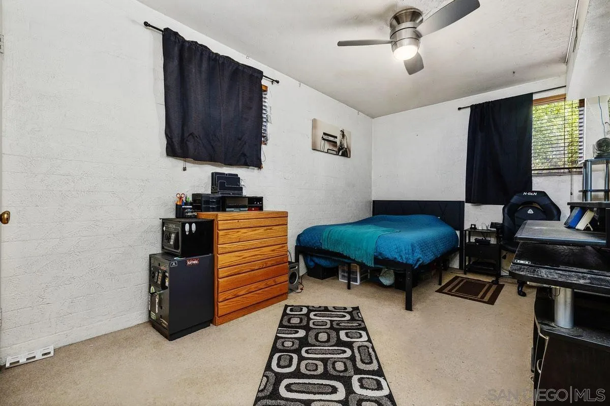 https://cdn.realtyfeed.com/cdn/127/260021868/08ef82c7b7e27bc3d1fe16cba0513197.webp