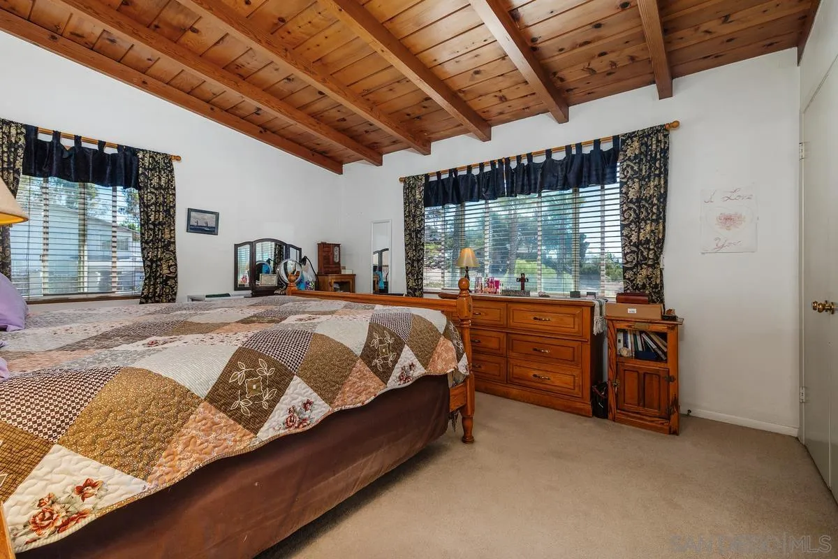 https://cdn.realtyfeed.com/cdn/127/260021868/6ff6865ef0ba1d8d90032e18a24d82c2.webp