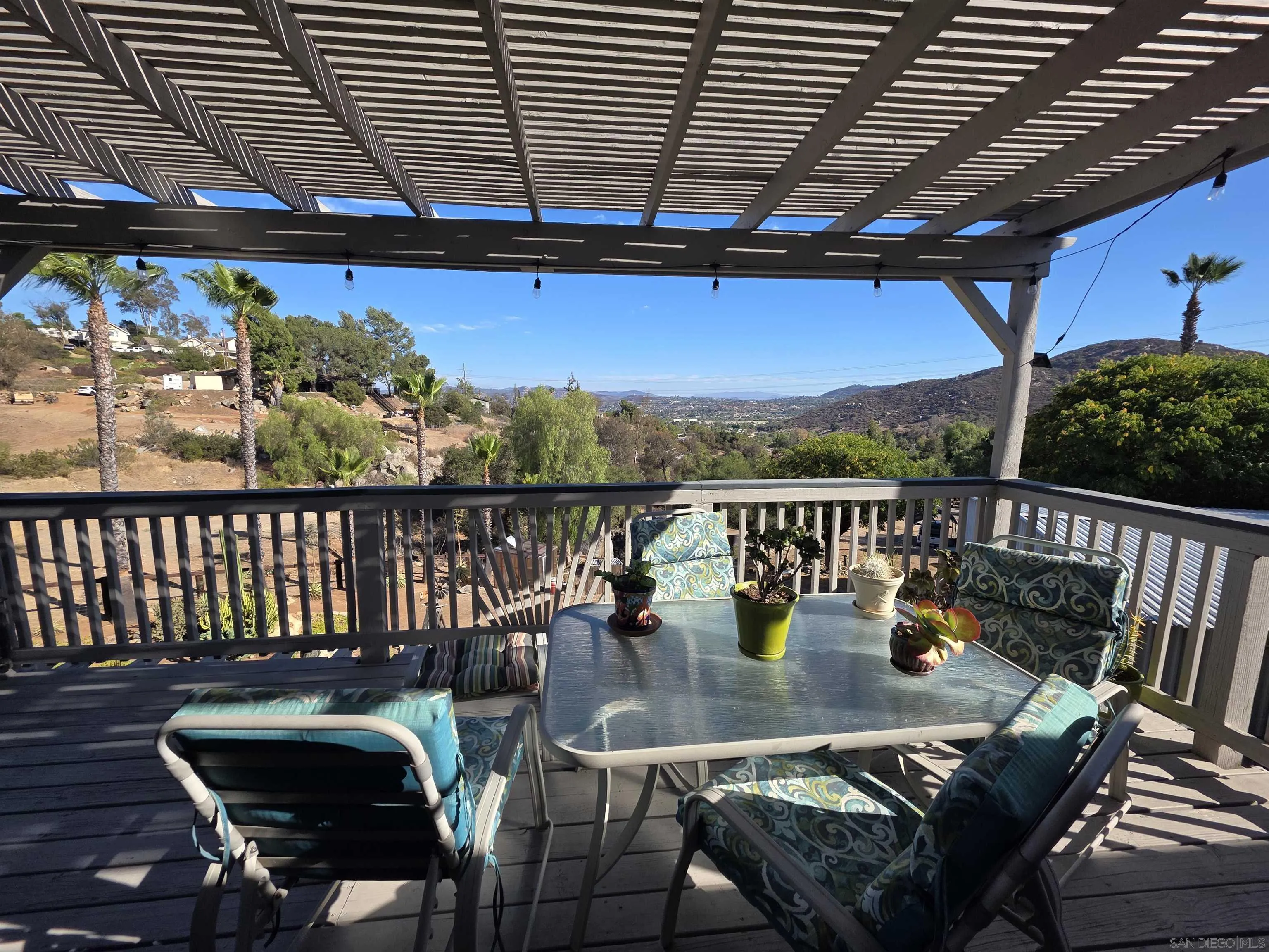 https://cdn.realtyfeed.com/cdn/127/260021868/833b4ecabdb16eb0607ac9912d2fab83.webp