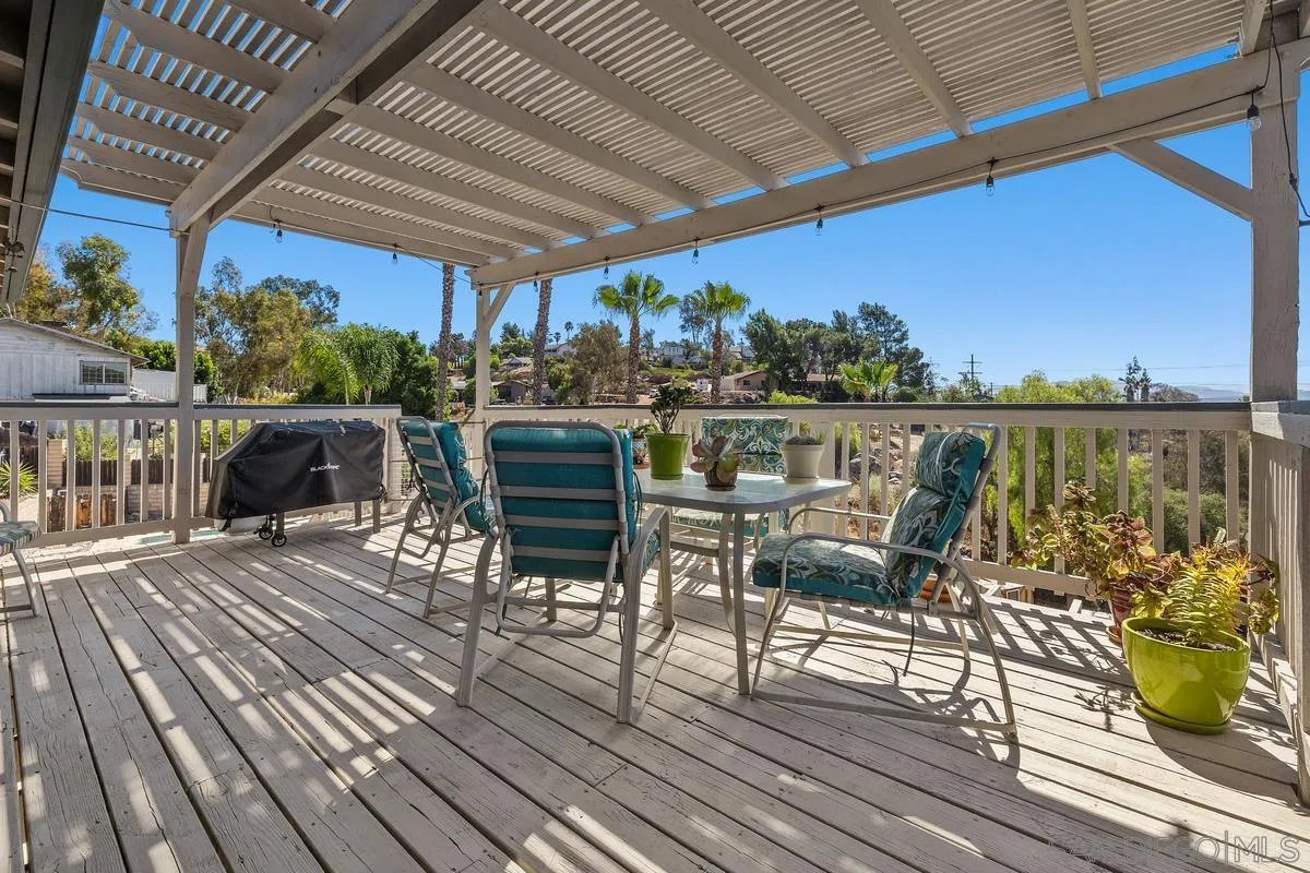 https://cdn.realtyfeed.com/cdn/127/260021868/9decf0c902edf6cbb4974a2319b8be95.webp