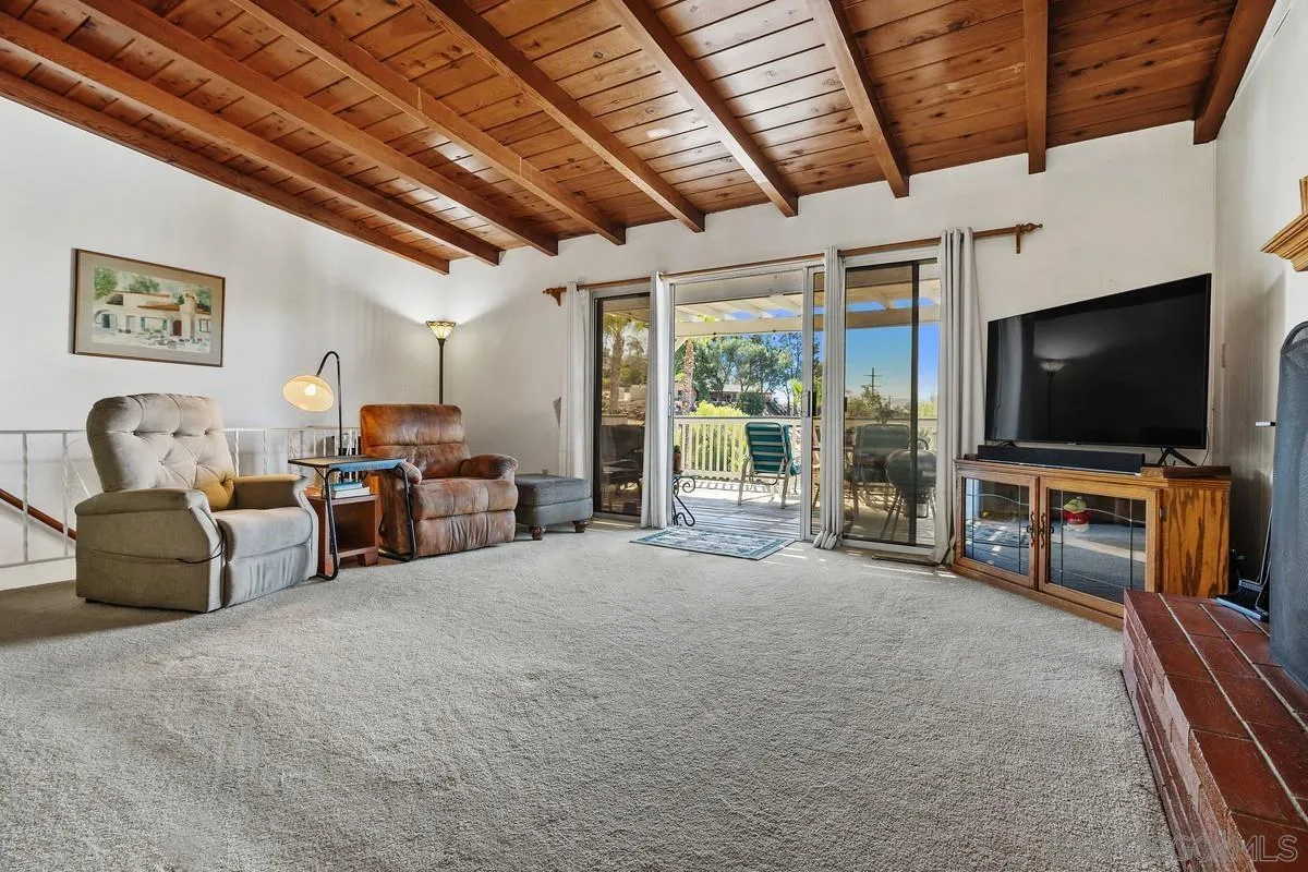 https://cdn.realtyfeed.com/cdn/127/260021868/a04cc6fcd268c6b7b736043b0fee3554.webp