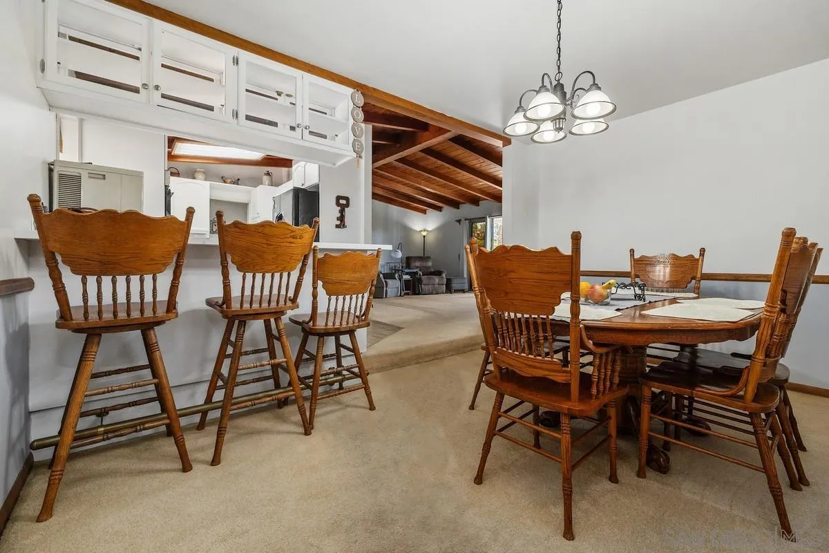 https://cdn.realtyfeed.com/cdn/127/260021868/a67f009da31280498b7ba881607c8928.webp