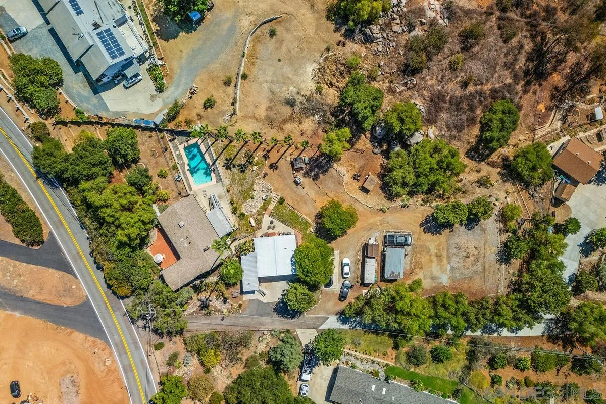 https://cdn.realtyfeed.com/cdn/127/260021868/bf6b3937a84b818fd0d8cdbb2c664234.webp