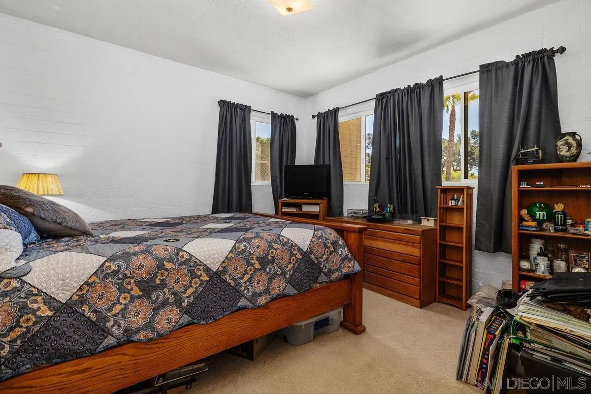 https://cdn.realtyfeed.com/cdn/127/260021868/ca7221a53dece80b8a23fa174eb2ec2c.webp
