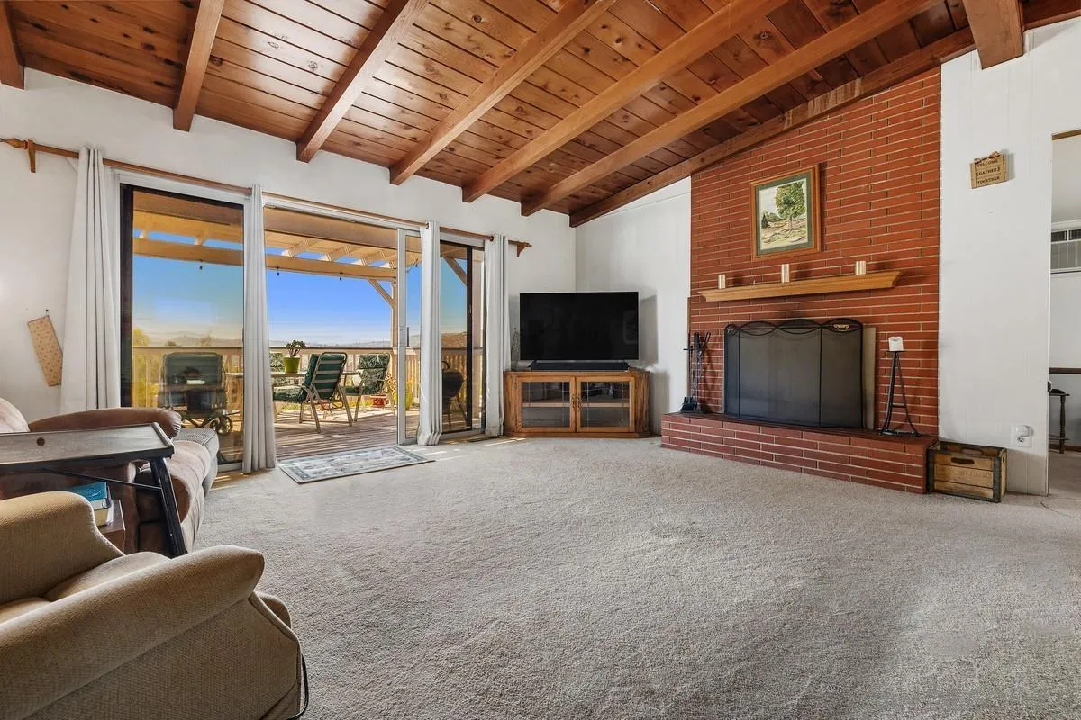 https://cdn.realtyfeed.com/cdn/127/260021868/e5ee73ab512536024e788554e051c39f.webp