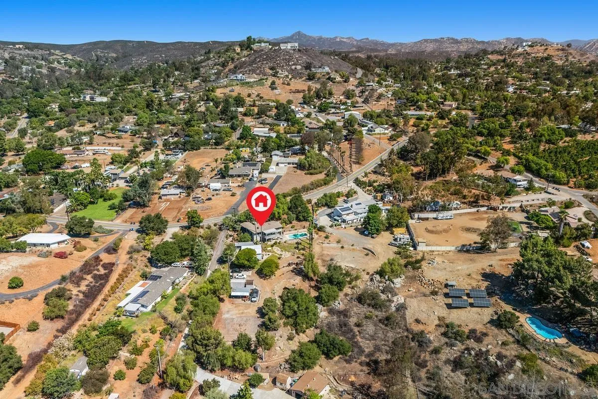 https://cdn.realtyfeed.com/cdn/127/260021868/f9792896024860e711446eacdf835574.webp