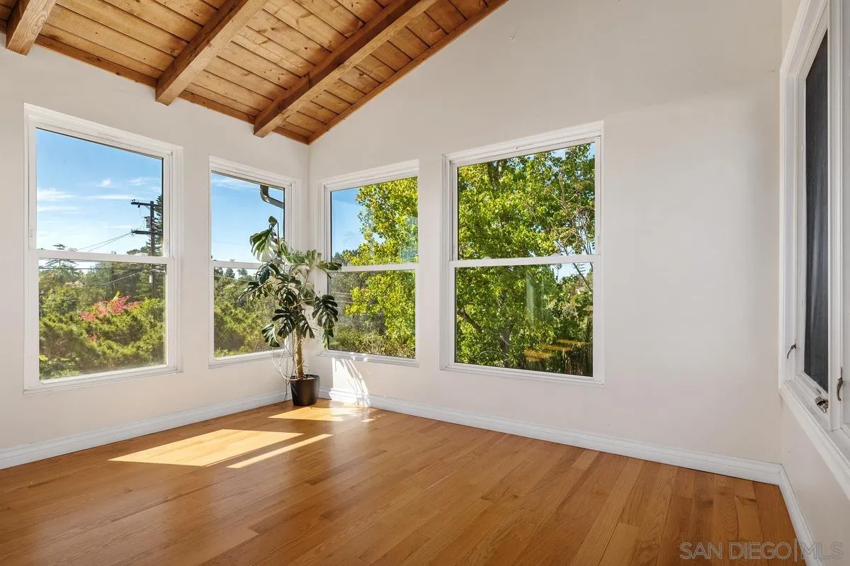 https://cdn.realtyfeed.com/cdn/127/260021875/658d6c03ff5829ea0934f1b6afb176d1.webp