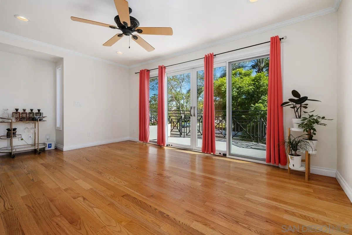 https://cdn.realtyfeed.com/cdn/127/260021875/72ef0c97c88dfb533692e1ca47e881c4.webp