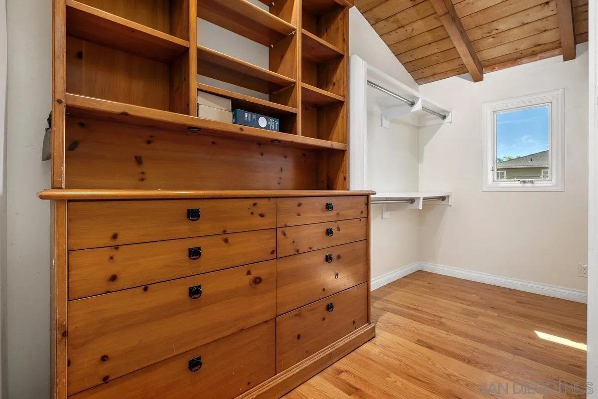 https://cdn.realtyfeed.com/cdn/127/260021875/83aa4b1cad5d7ff9839e6055ed6795f4.webp