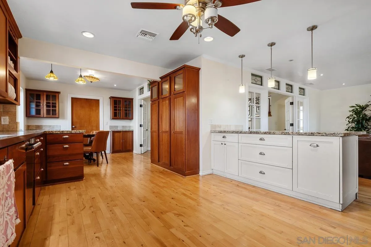 https://cdn.realtyfeed.com/cdn/127/260021875/b81803bc3e1e8fe3720ecf0a2f1dabff.webp