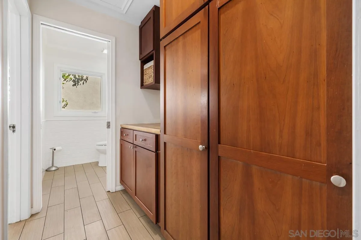 https://cdn.realtyfeed.com/cdn/127/260021875/c3cd5712c2cd7a5b63f483b3a580ffda.webp