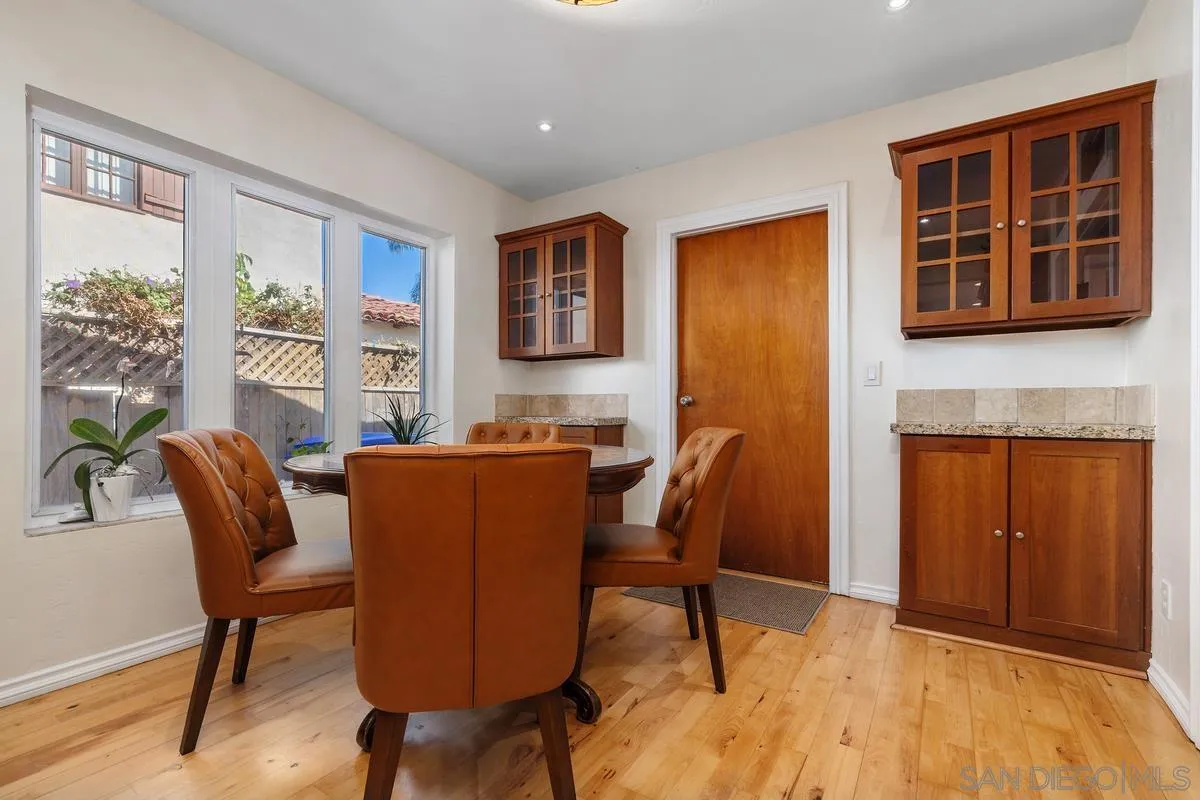 https://cdn.realtyfeed.com/cdn/127/260021875/ea2d4b70c551fd0377472caf9fd01471.webp