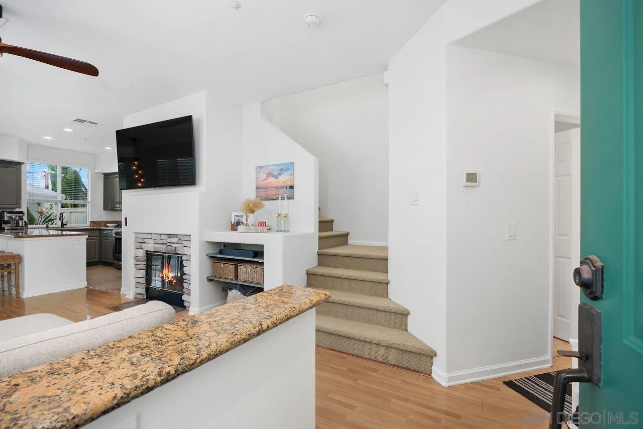 https://cdn.realtyfeed.com/cdn/127/260021876/1ca0cf61f39580f2e53f358cce5c6057.webp