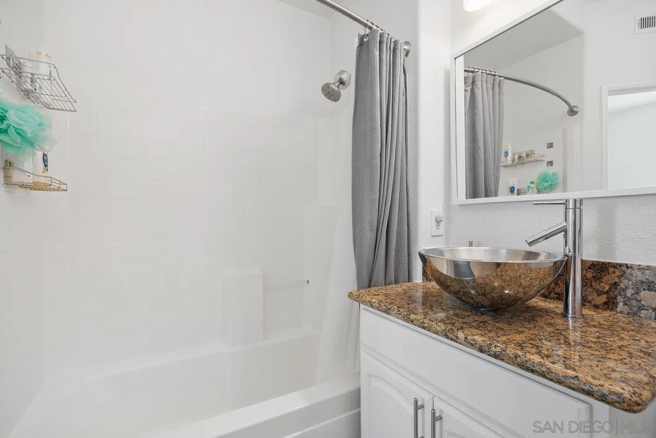 https://cdn.realtyfeed.com/cdn/127/260021876/35dfd2658156fa91407bd233e45dbe7b.webp