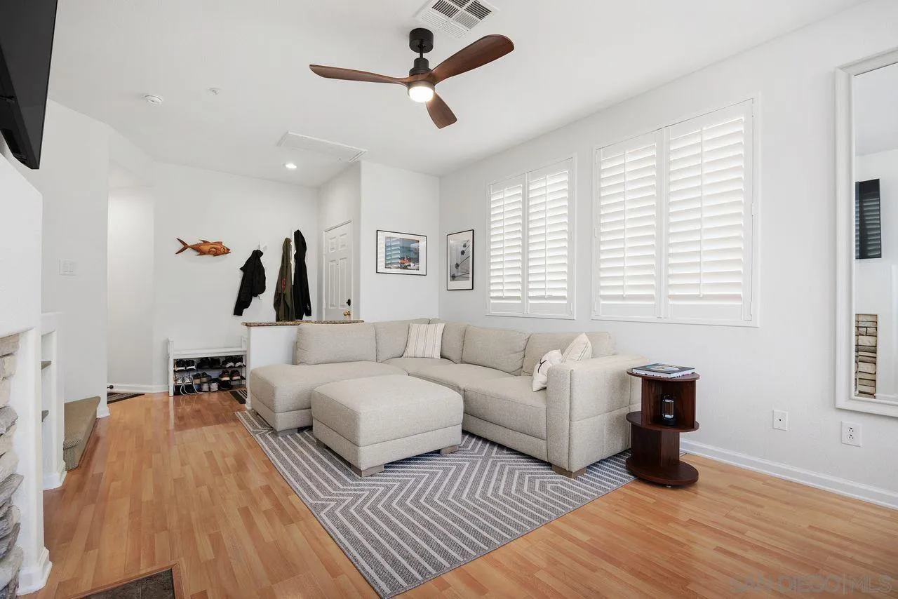 https://cdn.realtyfeed.com/cdn/127/260021876/370873ebc34ca9d679e2ad6b160ee137.webp