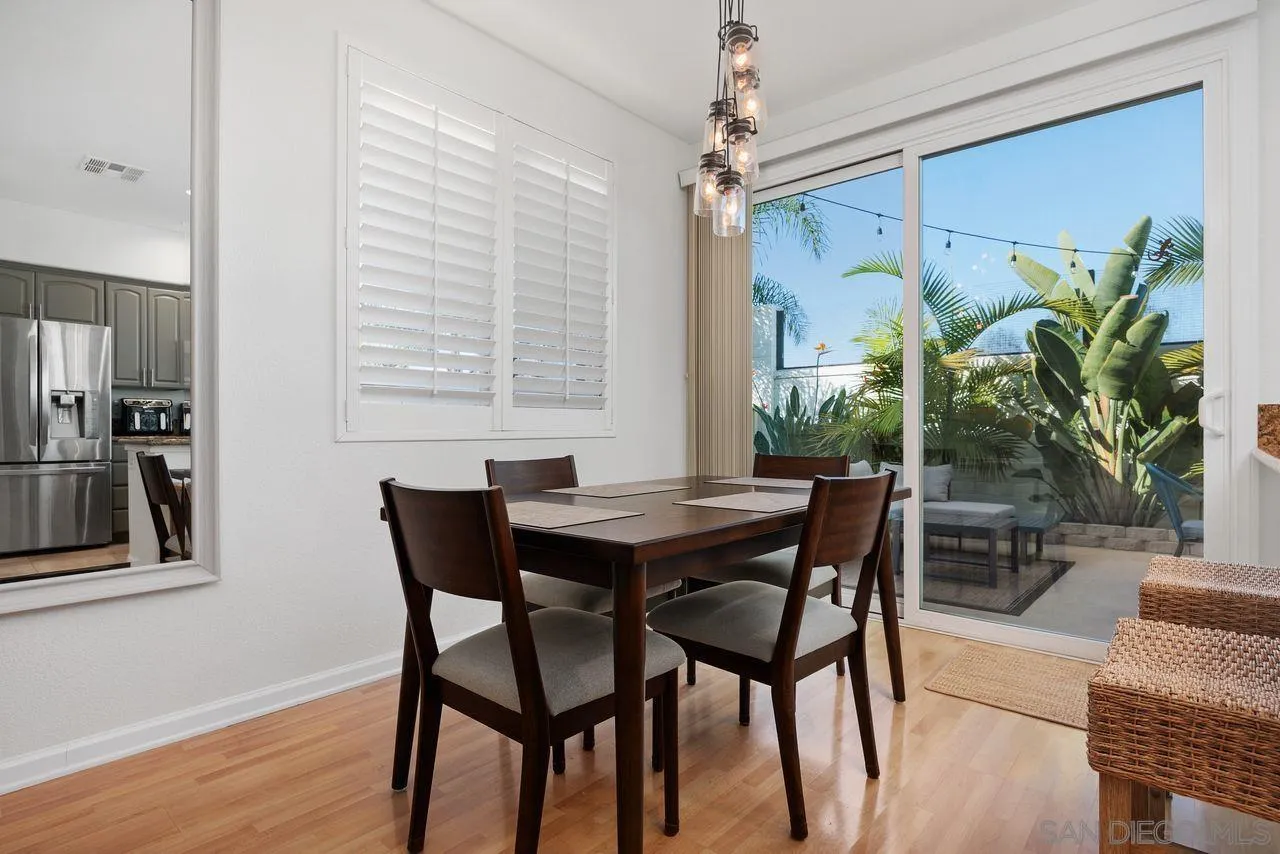 https://cdn.realtyfeed.com/cdn/127/260021876/6ff6fa0a2f485a9a62c6a9cf76c41cf7.webp
