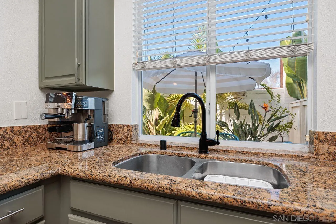 https://cdn.realtyfeed.com/cdn/127/260021876/7336e775f53cf131ae99b576bd735c67.webp