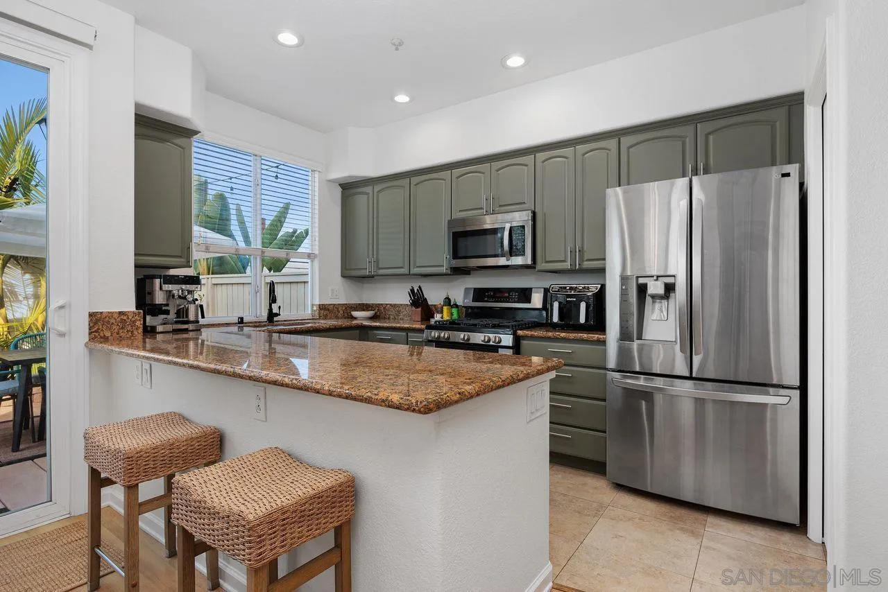 https://cdn.realtyfeed.com/cdn/127/260021876/7cf0c5fd97e9797fe15eab904d08f209.webp