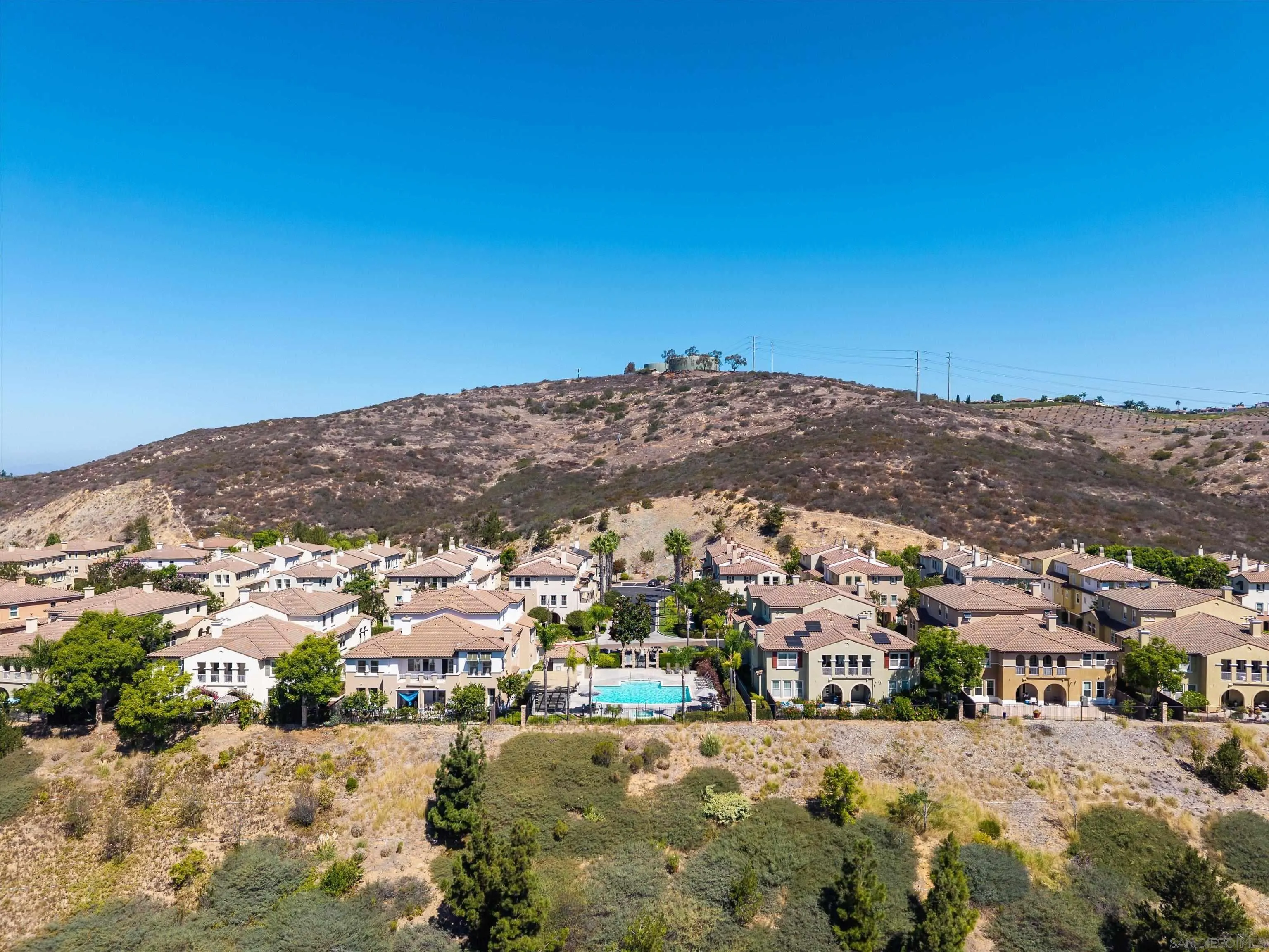 https://cdn.realtyfeed.com/cdn/127/260021877/2355d5a0607a38b7429f34b19396ed77.webp