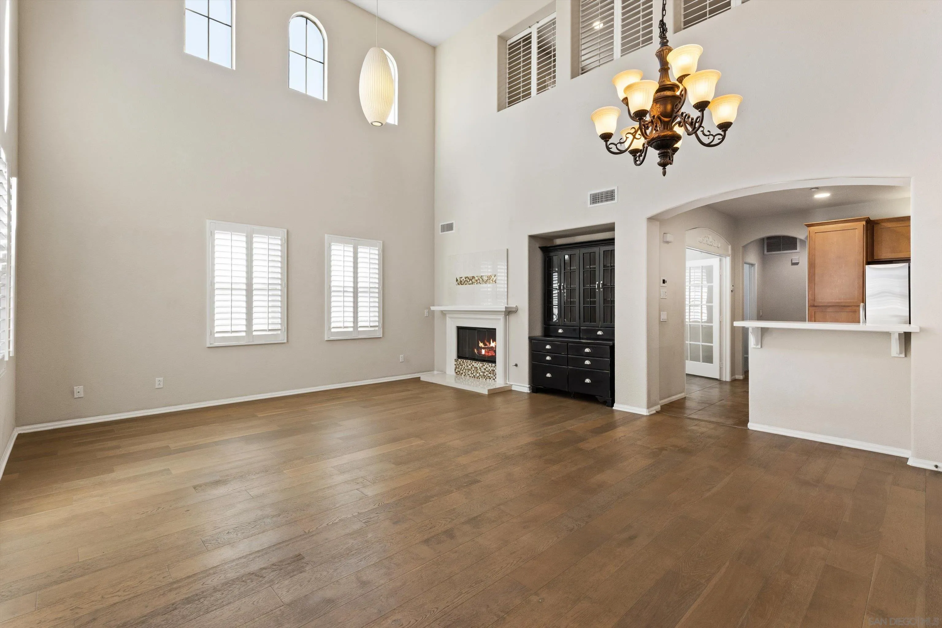https://cdn.realtyfeed.com/cdn/127/260021877/4c46c98dfa5aee54ddd8a644f0fb6d0d.webp