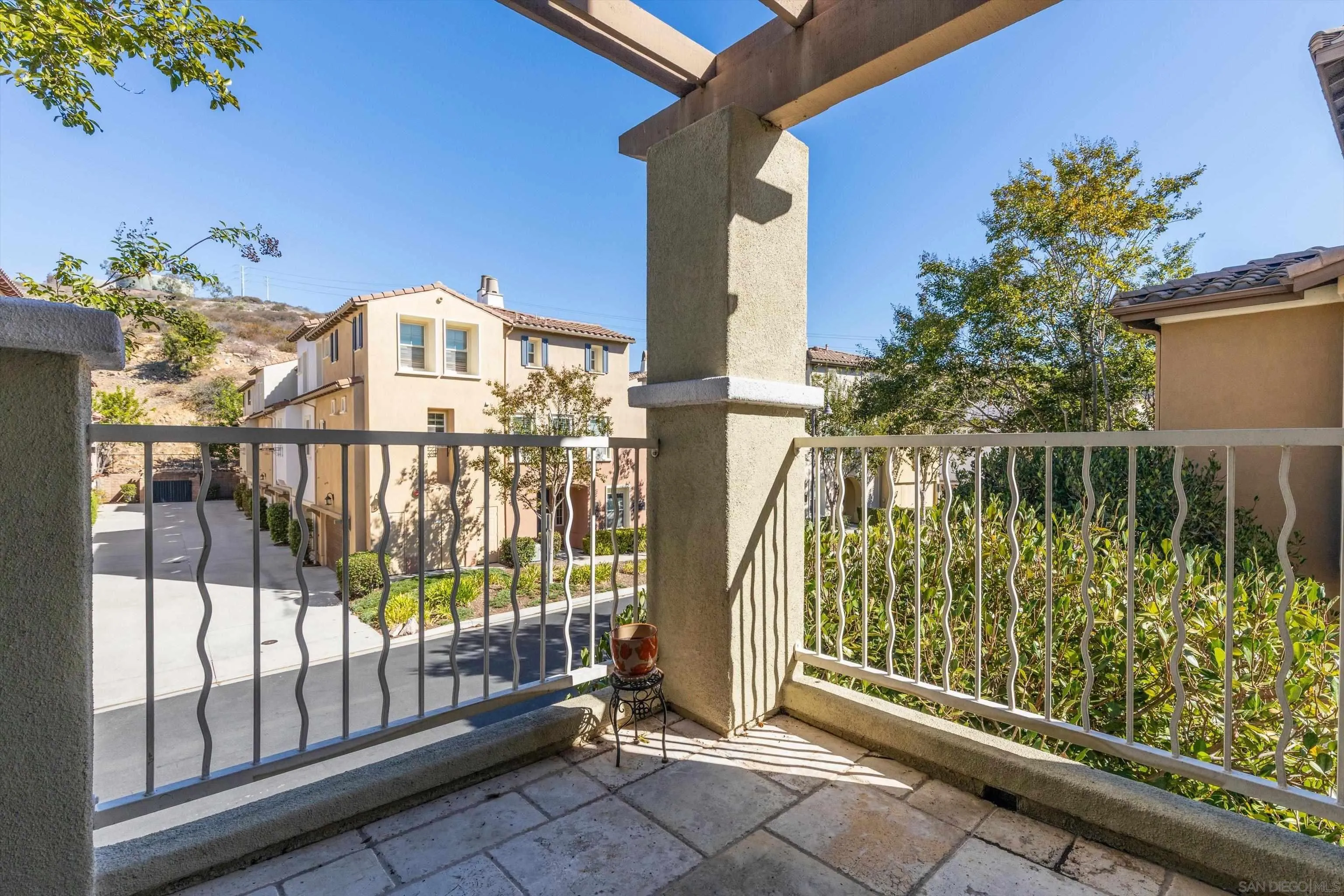 https://cdn.realtyfeed.com/cdn/127/260021877/58dc9deeddfbf2a185e6eb3bad14bdb9.webp