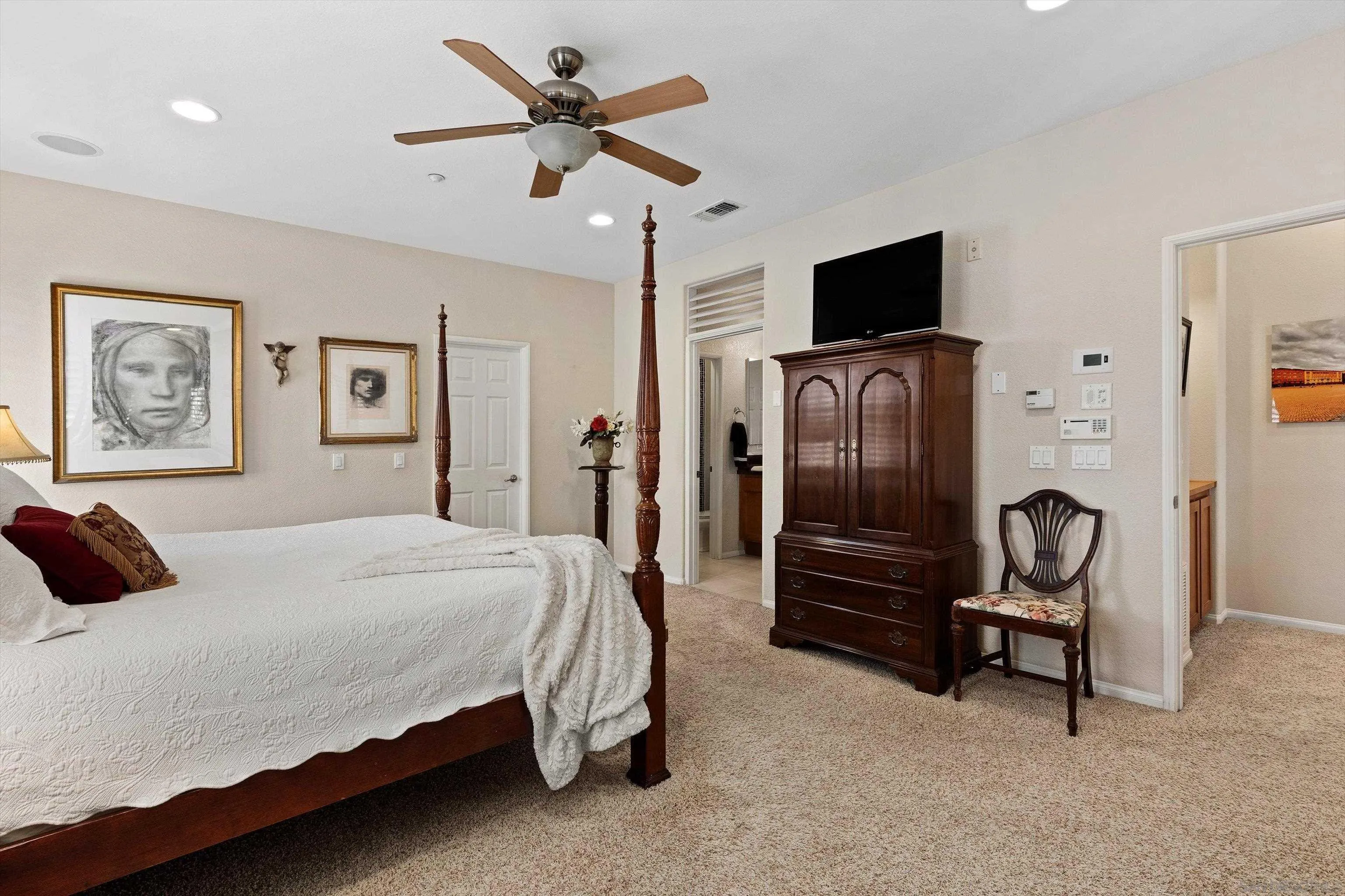 https://cdn.realtyfeed.com/cdn/127/260021877/5ba302f652d17809b46e521f776240da.webp
